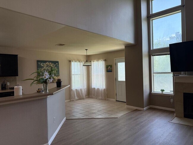 Building Photo - 206 Pheasant Ridge Dr
