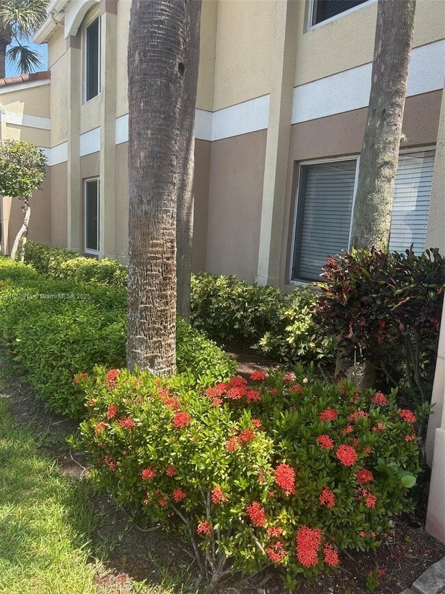 Primary Photo - 815 Boynton Beach Blvd