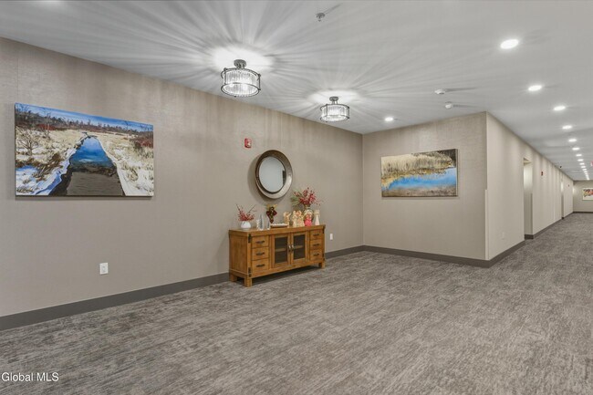 Building Photo - 116 West Ave