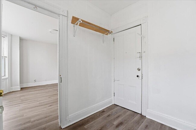 Building Photo - 335 47th St