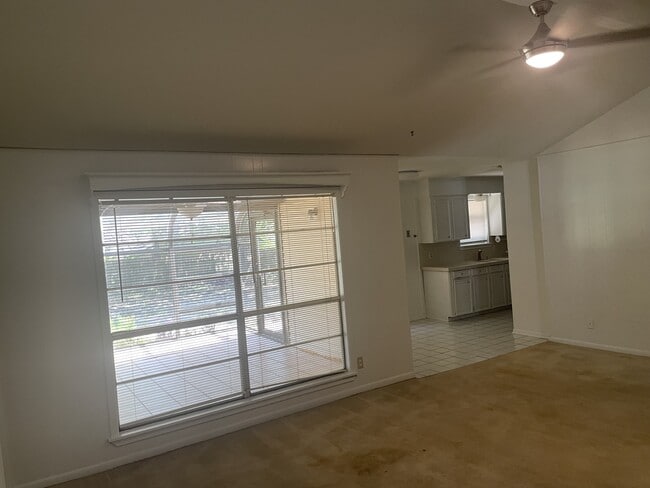 Building Photo - 1219 Neal Pickett Dr