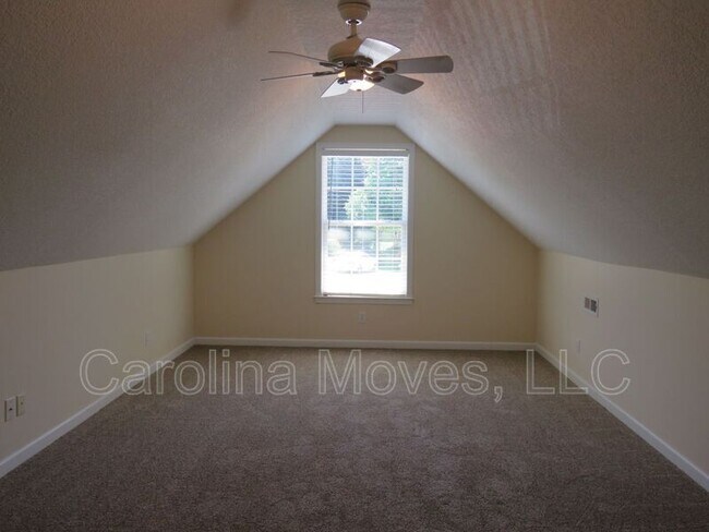 Building Photo - 22 Cunningham Cir