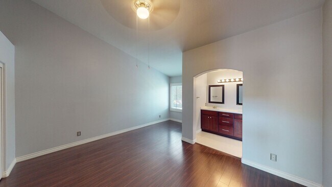 Building Photo - Beautiful 2 Bedroom Home in Windsong