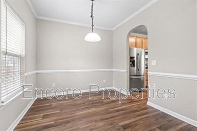 Building Photo - 3212 Sawyers Mill Dr