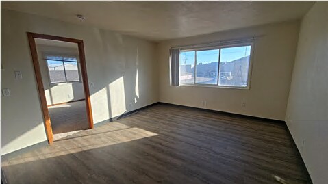 Building Photo - 117 Southview Dr