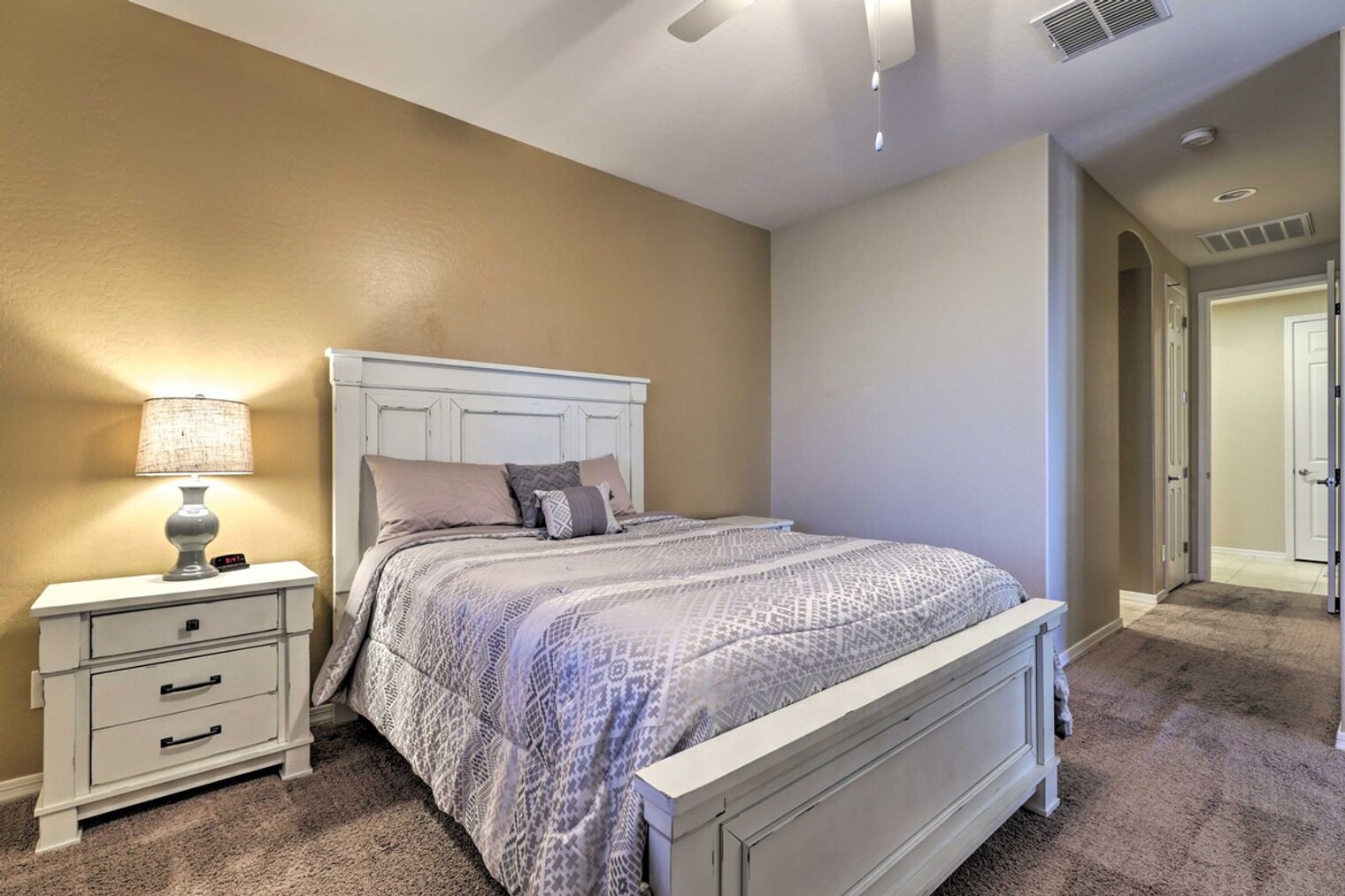 Building Photo - 20298 E Arrowhead Trail