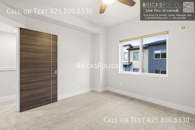 Building Photo - 521 Glacier Walk SE