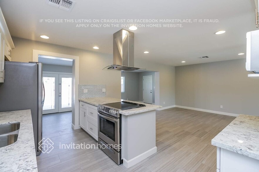 Building Photo - 224 E Minton Dr