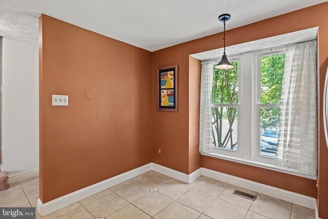 Building Photo - 9515 Quarry Bridge Ct