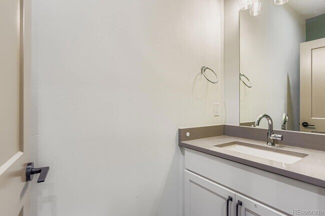 Building Photo - 1280 E Hampden Ave