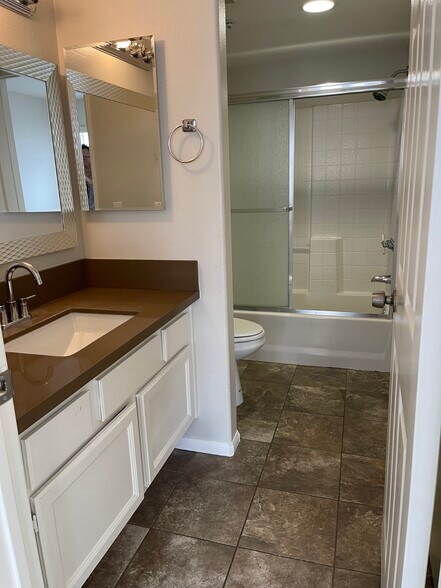 Building Photo - 19062 Windridge Ln