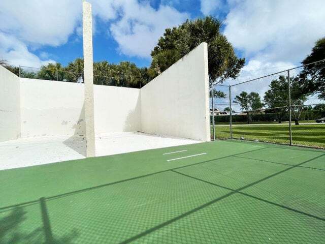 Building Photo - 9593 Tavernier Dr