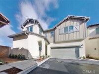 Building Photo - 31667 Hans Dr