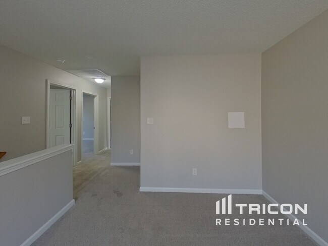 Building Photo - 3050 Wyntree Ct