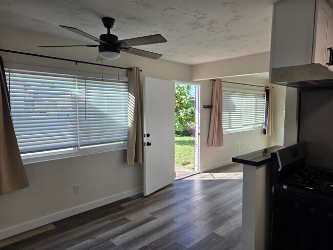 Building Photo - Two bedroom house for rent with garage