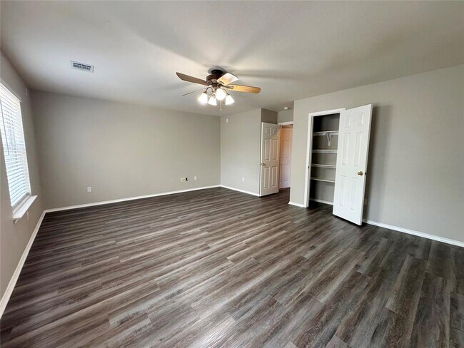 Building Photo - 2311 Portwood Bend Cove