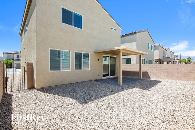 Building Photo - 4730 Challenger St