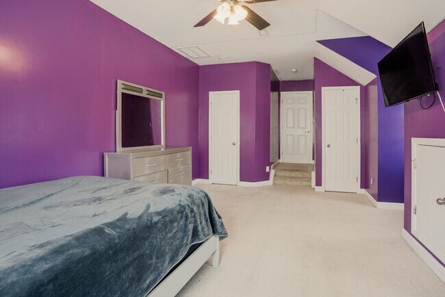 Building Photo - 4 Bedroom Home in the Village at Rolesville