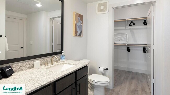 Building Photo - 3351 Walton Dr