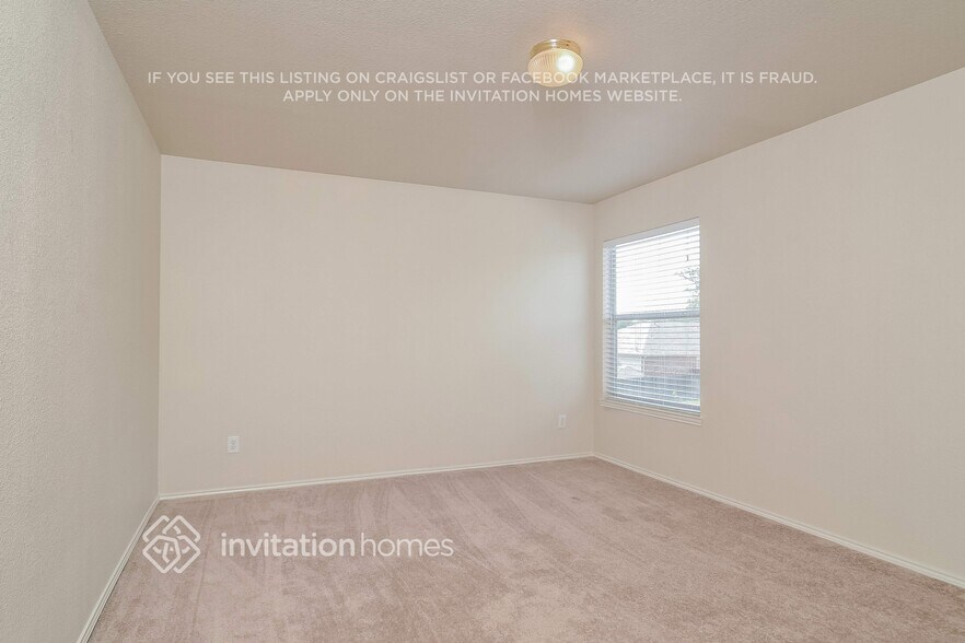 Building Photo - 1609 White Dove Ln