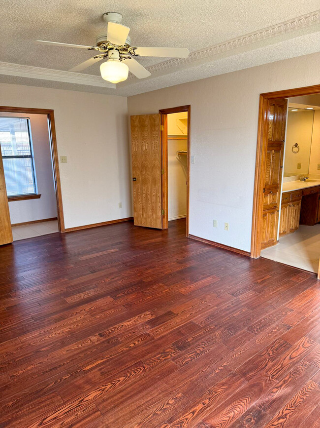 Building Photo - 2722 Margaret Dr