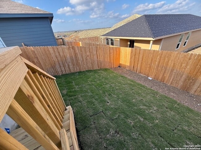 Building Photo - 224 Ottawa Wy