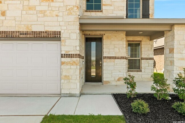 Building Photo - 6410 Comanche Sky