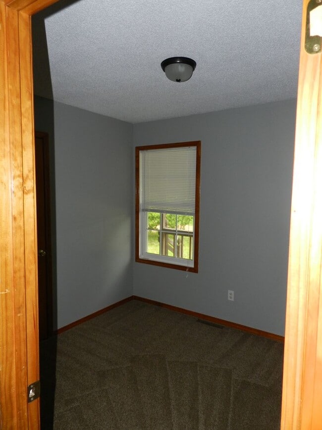 Building Photo - 14558 Holloway Ln