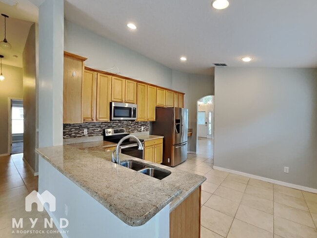 Building Photo - 9775 Doriath Cir