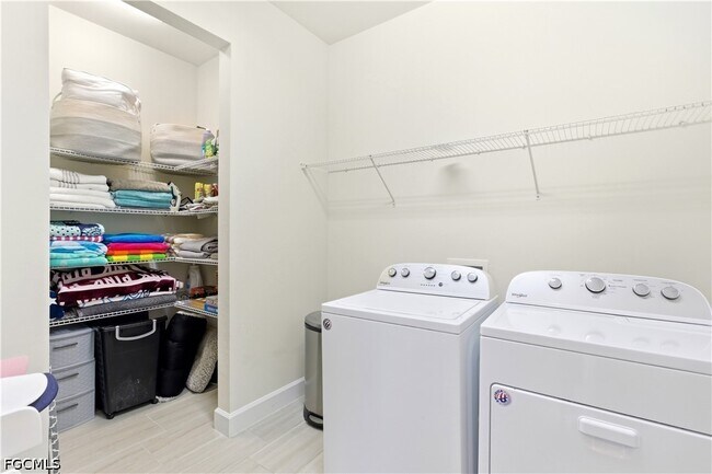 Building Photo - 17728 Silverspur Dr