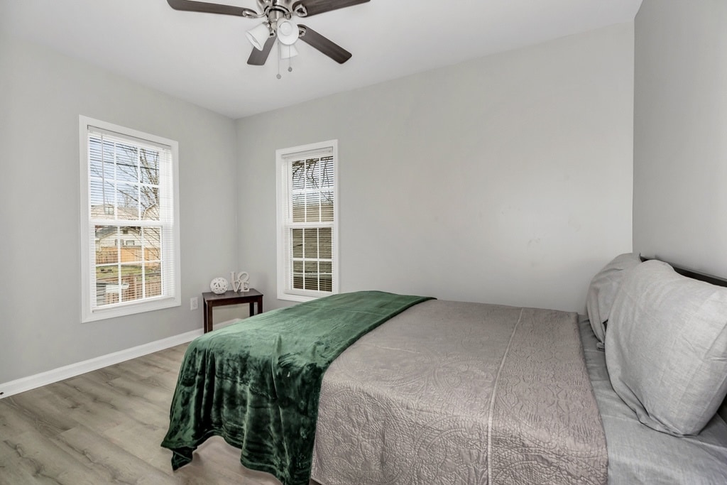 Building Photo - 505 Ward Ave NE