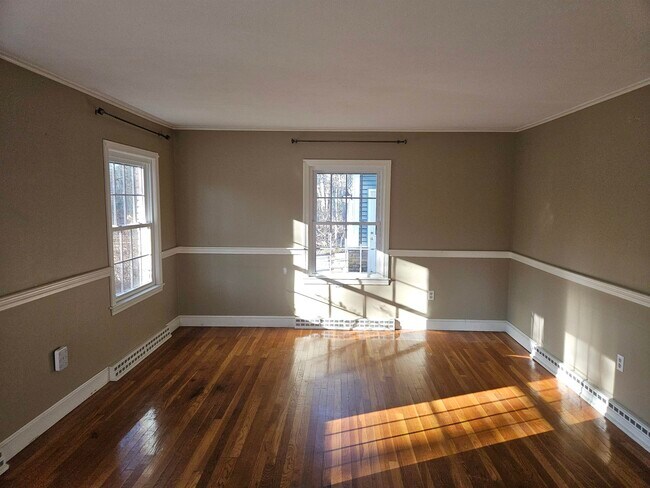 Building Photo - 38 Piscataqua Rd