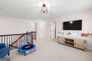 Building Photo - 496 Spring View Dr