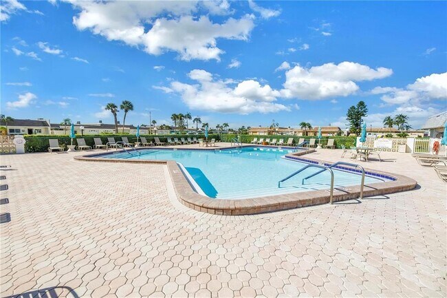 Building Photo - 143 Boca Ciega Point Blvd N