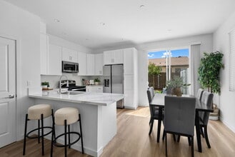 Building Photo - 9039 Meghan Ct