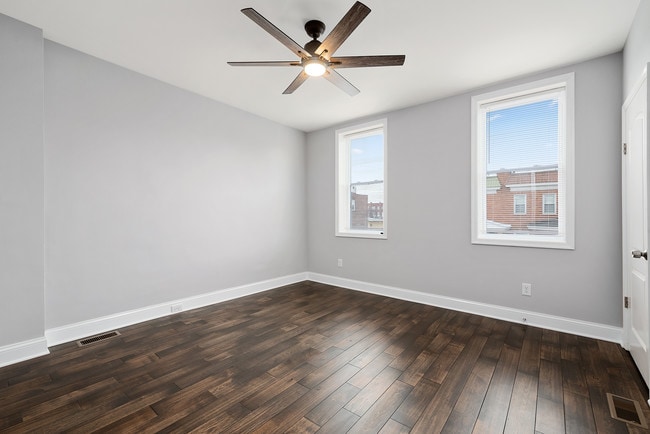 Building Photo - 523 Rappolla St