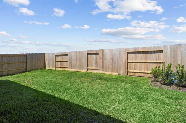 Building Photo - 16323 Rock Hollow Bend Ln
