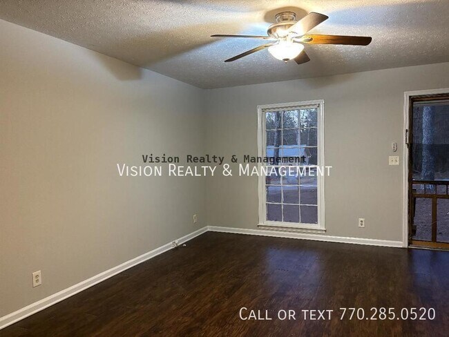 Building Photo - 96 Brock St