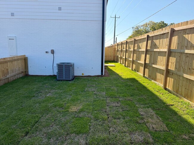 Building Photo - New Construction Rental Available 4/1