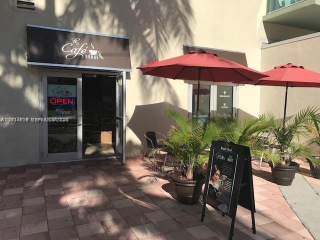 Building Photo - 19390 Collins Ave