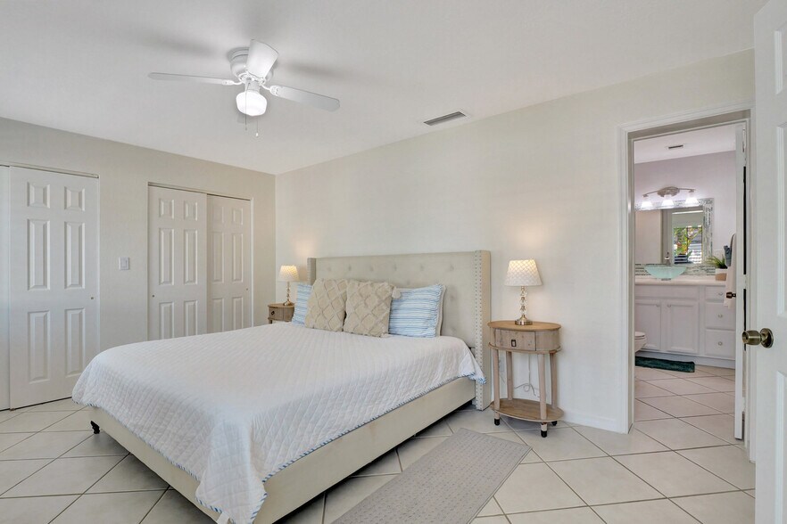 Building Photo - 27526 Los Amigos Ln