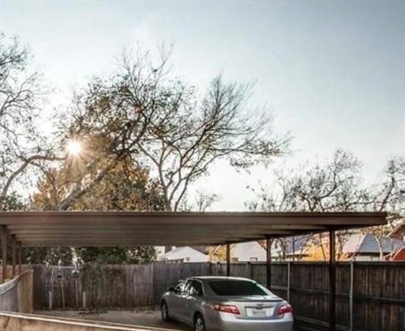 Building Photo - 5307 Maple Springs Blvd