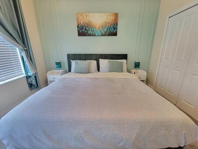 Building Photo - 1151 Kingsbarn St