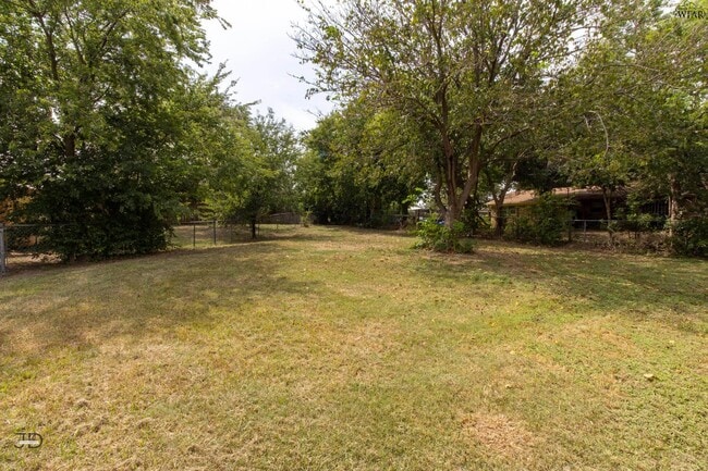 Building Photo - 9 Lackland Cir