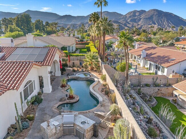 Building Photo - 73110 Calliandra St