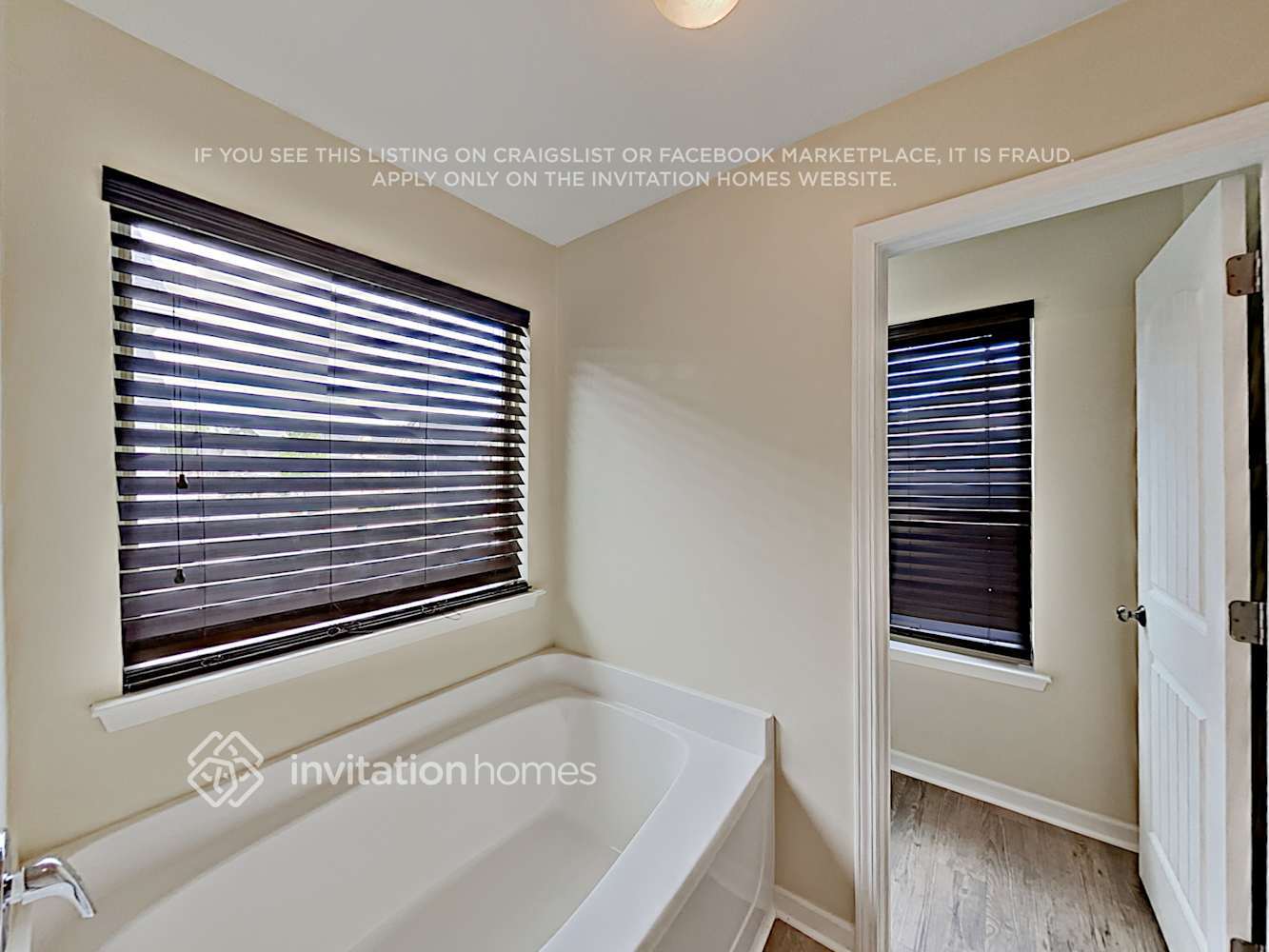 Building Photo - 321 Alcovy Way