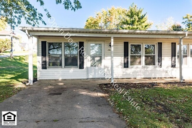 Building Photo - 701 Lake Ave