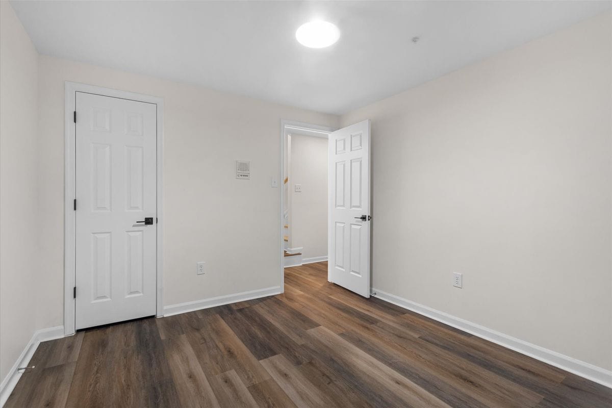 Building Photo - 6105 Starburn Path