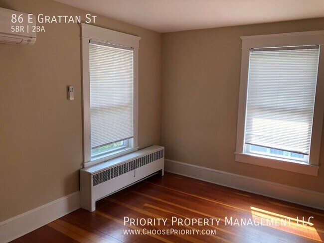 Building Photo - 86 E Grattan St