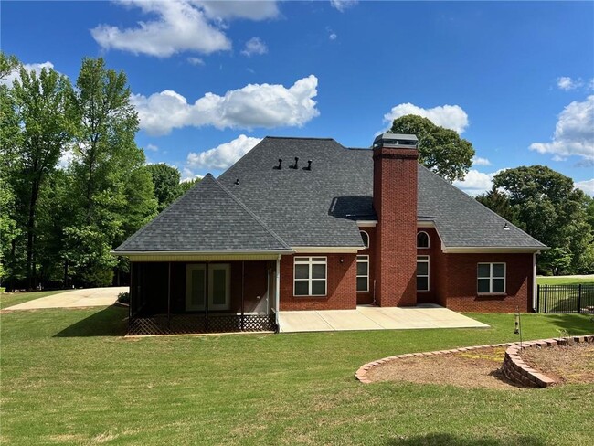 Building Photo - 194 Sweetwater Rdg